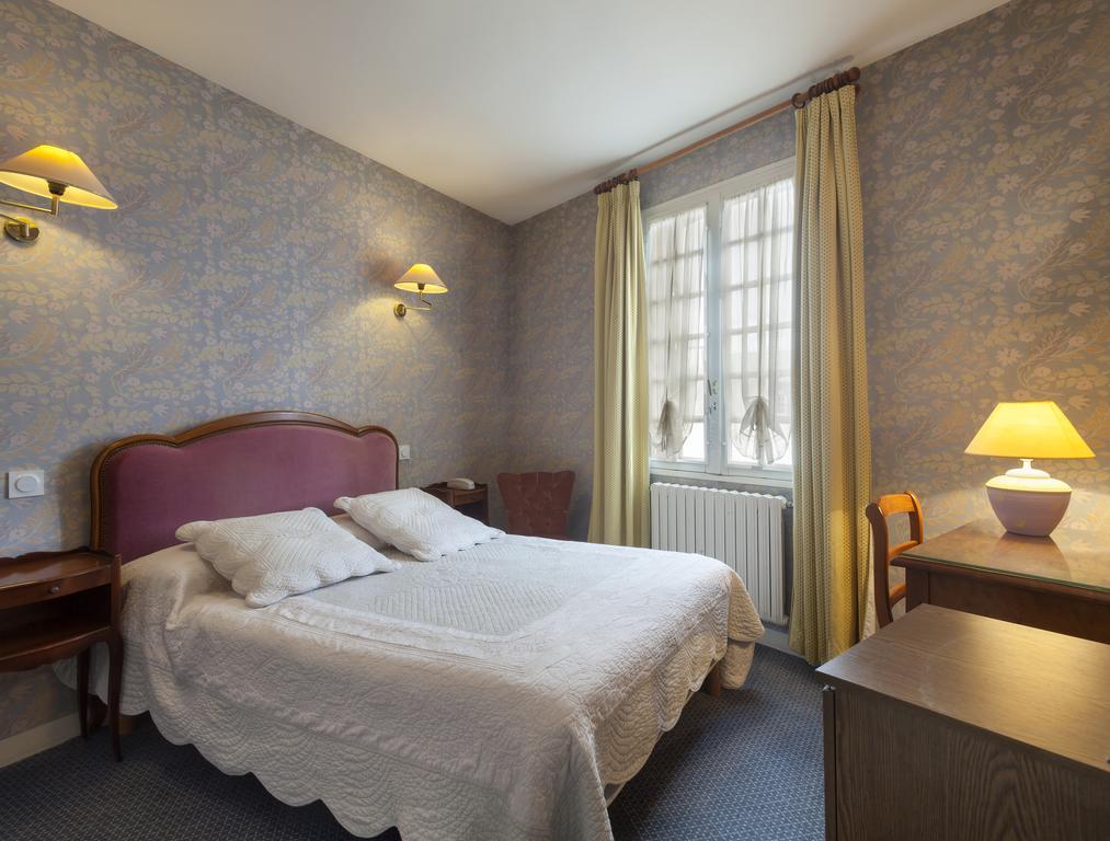 Au Relais Du Porhoet Guilliers Ruang foto