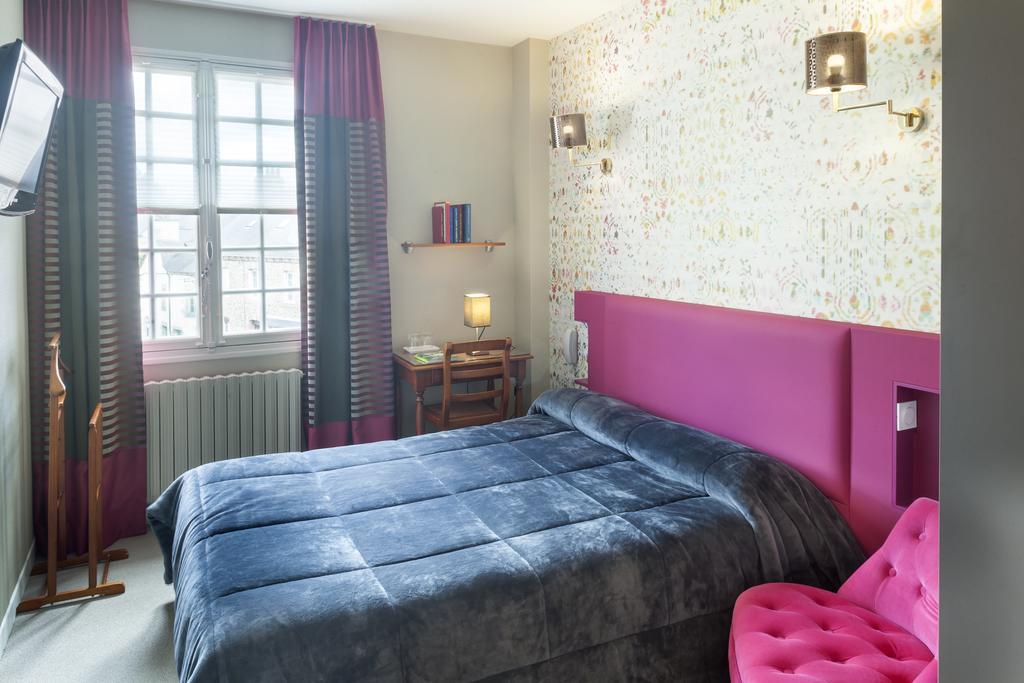Au Relais Du Porhoet Guilliers Ruang foto